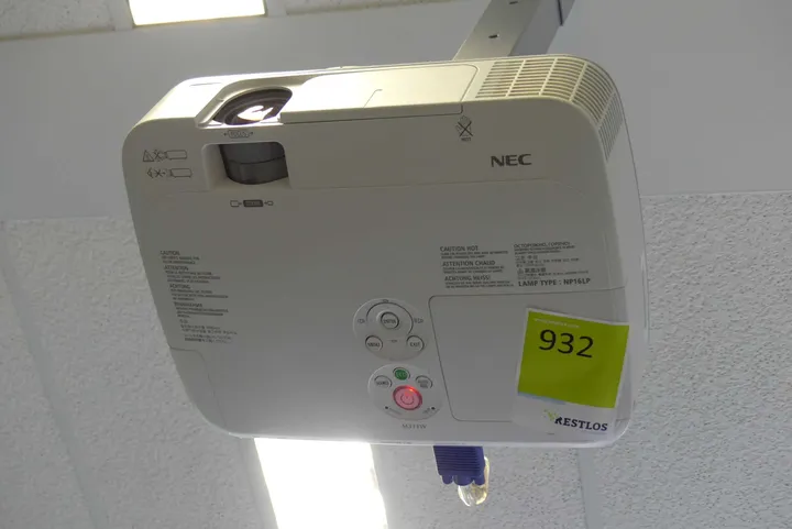NEC - Beamer, mit Fernbedienung Modell: M311W